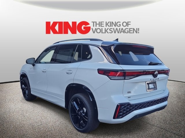 2025 Volkswagen Tiguan SE R-Line Black
