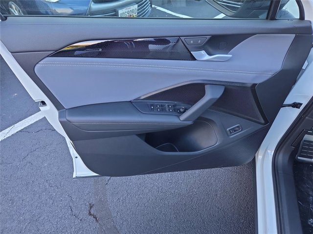 2025 Volkswagen Tiguan SE R-Line Black