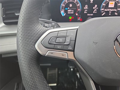 2026 Volkswagen Tiguan SE R-Line Black