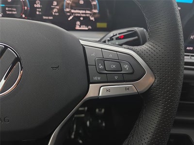 2026 Volkswagen Tiguan SE R-Line Black