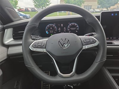 2026 Volkswagen Tiguan SE R-Line Black