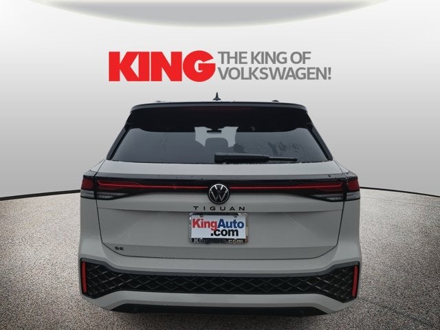 2026 Volkswagen Tiguan SE R-Line Black