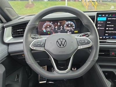 2026 Volkswagen Tiguan SE R-Line Black