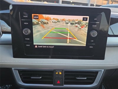 2026 Volkswagen Taos SE