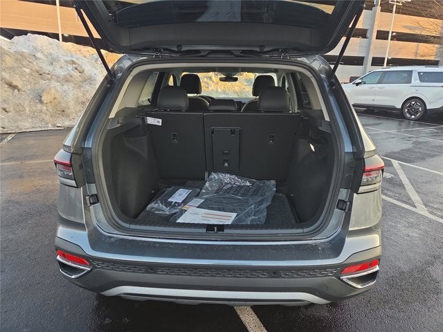 2026 Volkswagen Taos SE