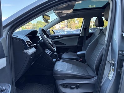 2022 Volkswagen Taos SE