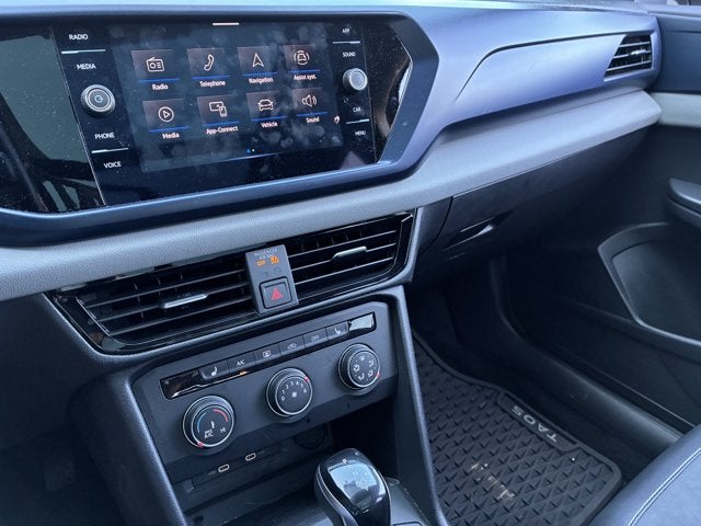 2022 Volkswagen Taos SE