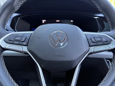 2022 Volkswagen Taos SE