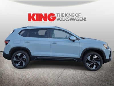 2026 Volkswagen Taos SE