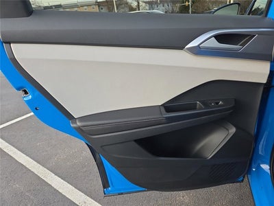 2026 Volkswagen Taos SE