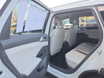 2026 Volkswagen Taos SE