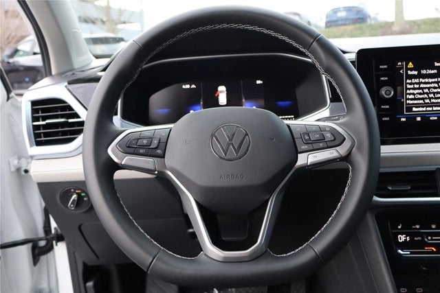 2026 Volkswagen Taos SE