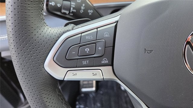 2026 Volkswagen Tiguan SEL R-Line Turbo