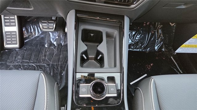 2026 Volkswagen Tiguan SEL R-Line Turbo