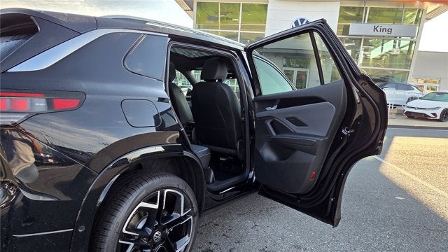 2026 Volkswagen Tiguan SEL R-Line Turbo