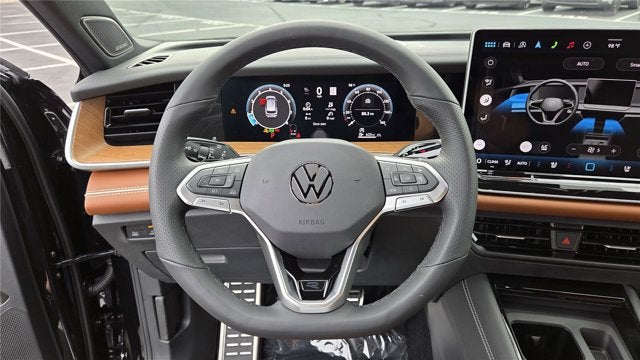 2026 Volkswagen Tiguan SEL R-Line Turbo