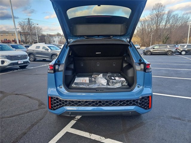 2026 Volkswagen Tiguan SEL R-Line Turbo