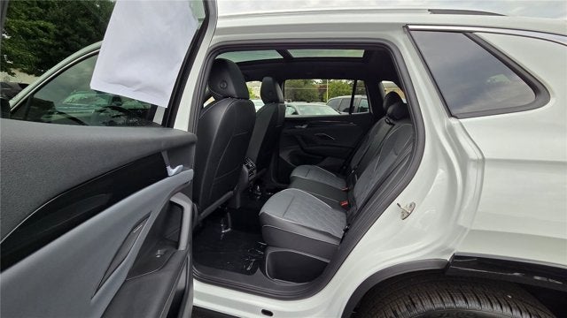 2026 Volkswagen Tiguan SEL R-Line Turbo