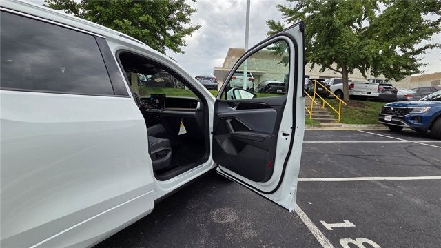 2026 Volkswagen Tiguan SEL R-Line Turbo