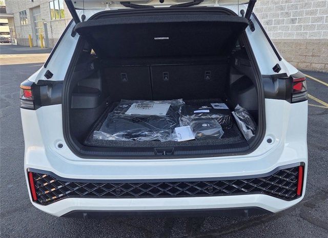 2026 Volkswagen Tiguan SEL R-Line Turbo