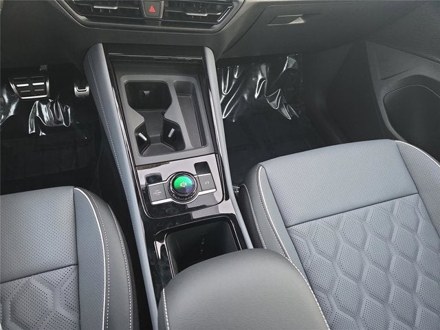 2026 Volkswagen Tiguan SEL R-Line Turbo