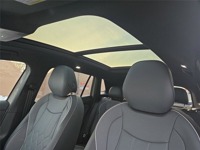 2026 Volkswagen Tiguan SEL R-Line Turbo