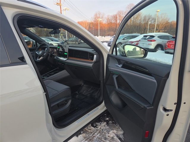 2026 Volkswagen Tiguan SEL R-Line Turbo