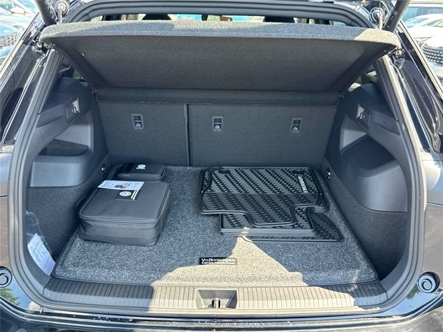 2026 Volkswagen Tiguan SEL R-Line Turbo