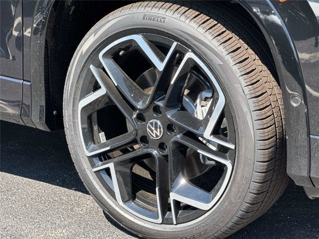 2026 Volkswagen Tiguan SEL R-Line Turbo