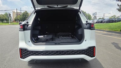 2026 Volkswagen Tiguan SEL R-Line Turbo