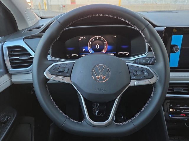 2026 Volkswagen Taos SE