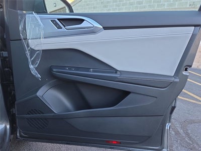2026 Volkswagen Taos SE