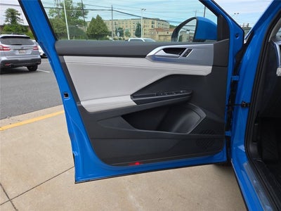 2026 Volkswagen Taos SE