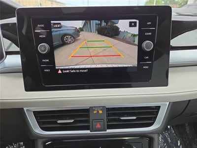2026 Volkswagen Taos SE