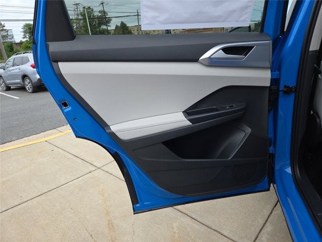 2026 Volkswagen Taos SE