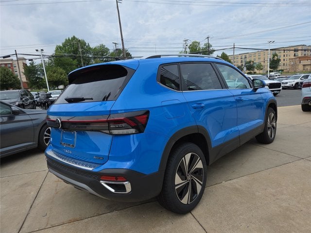 2026 Volkswagen Taos SE