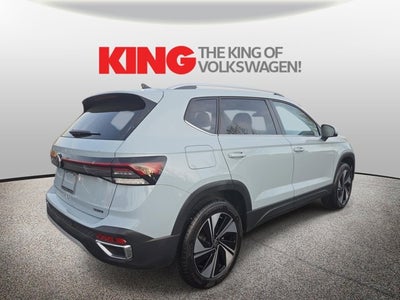 2025 Volkswagen Taos SE