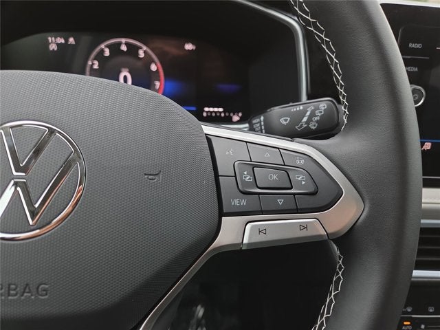 2026 Volkswagen Taos SE