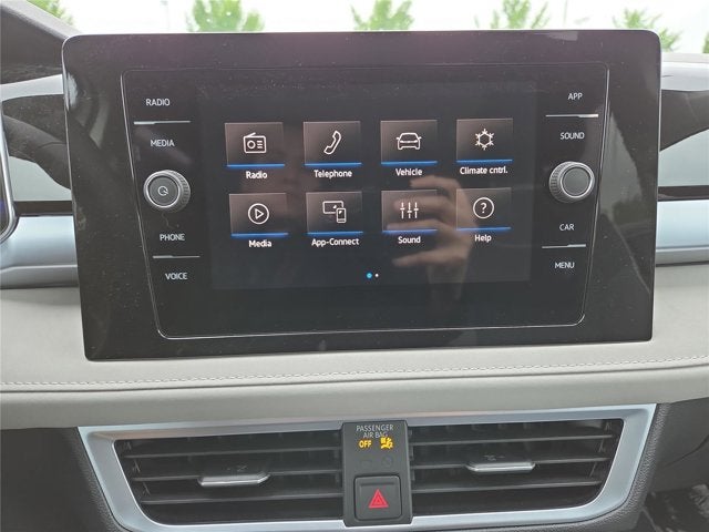 2026 Volkswagen Taos SE