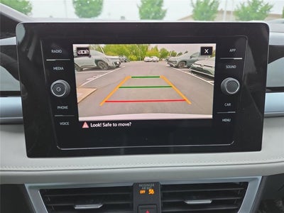 2026 Volkswagen Taos SE