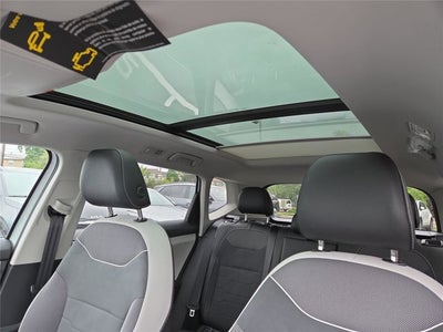 2026 Volkswagen Taos SE