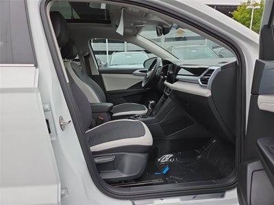 2026 Volkswagen Taos SE