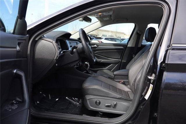 2023 Volkswagen Jetta SE