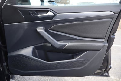 2023 Volkswagen Jetta SE