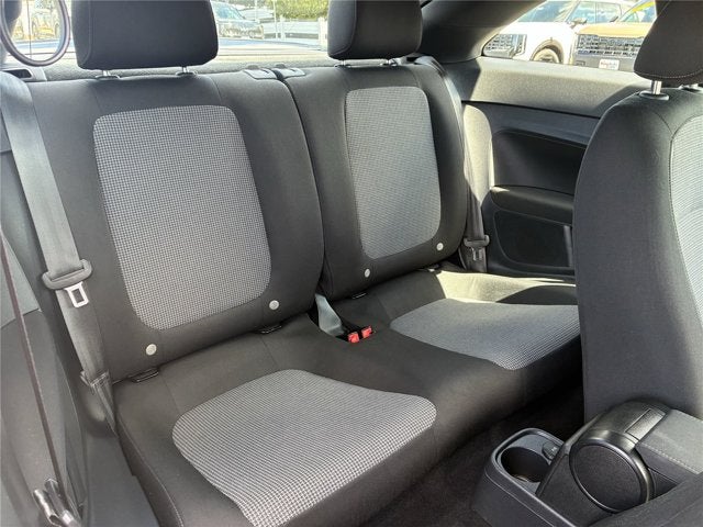 2019 Volkswagen Beetle S