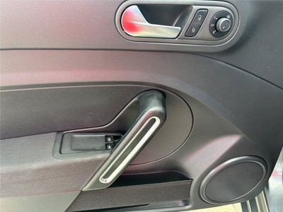 2019 Volkswagen Beetle S