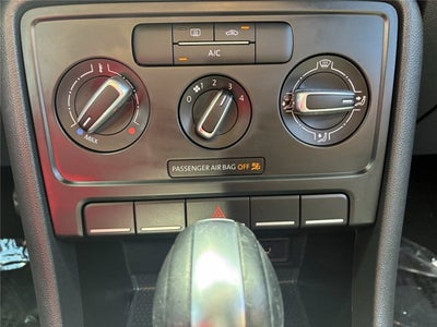 2019 Volkswagen Beetle S
