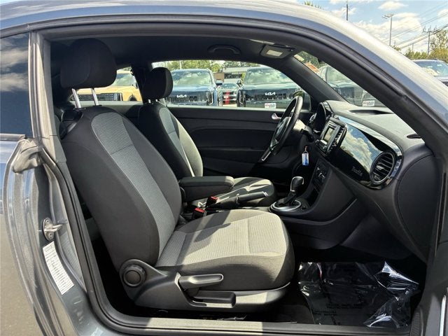 2019 Volkswagen Beetle S