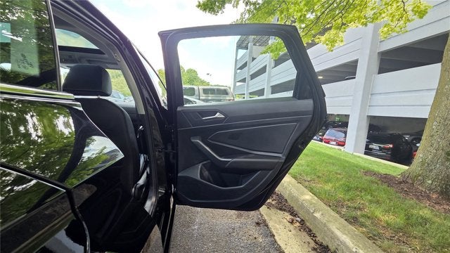2022 Volkswagen Jetta SEL