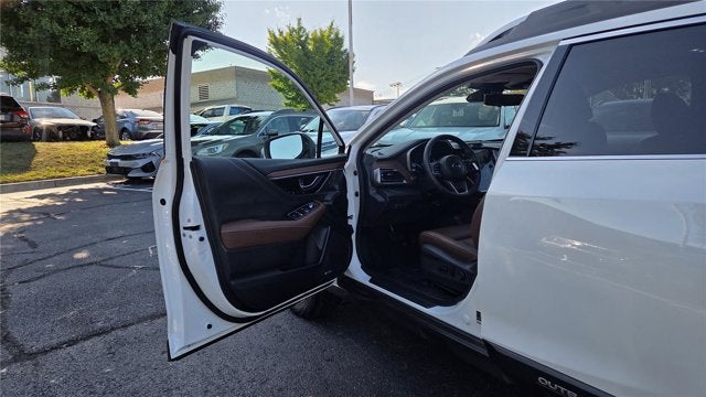 2025 Subaru Outback Touring XT